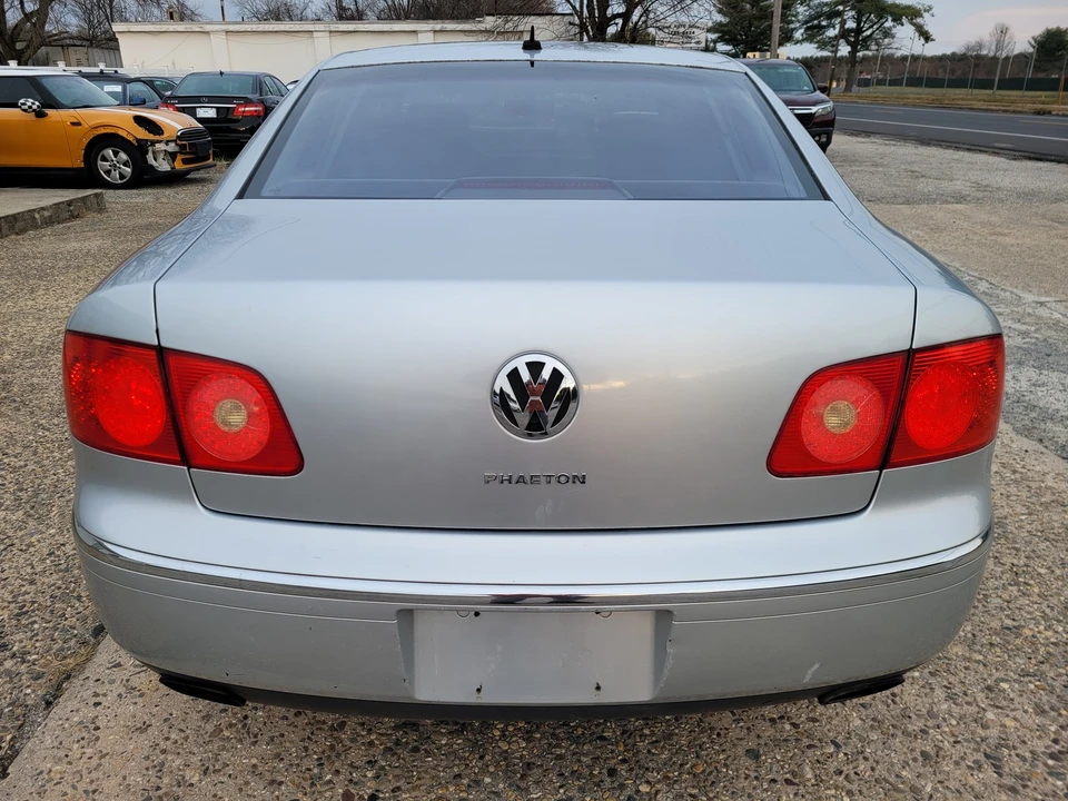 2004 Volkswagen Phaeton - Image 4 of 21
