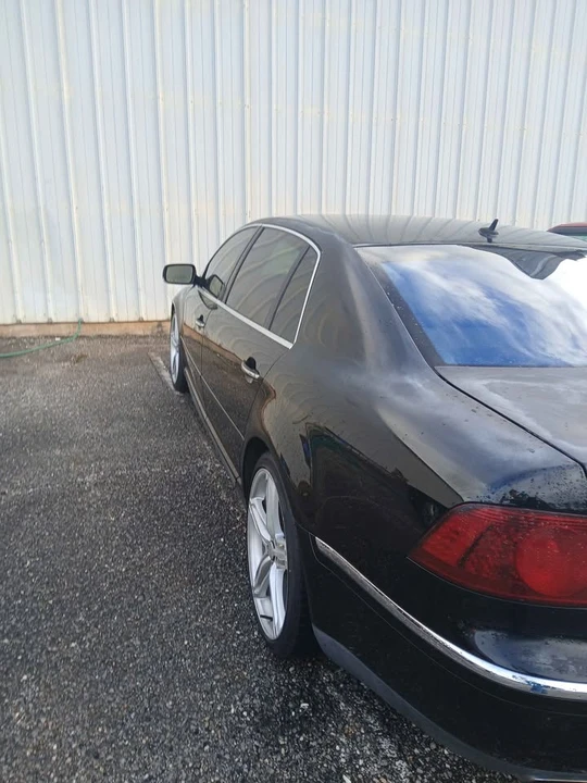 2004 Volkswagen Phaeton - Image 4 of 7