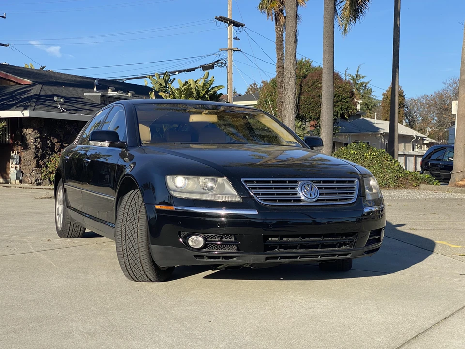 2004 Volkswagen Phaeton - Image 17 of 31