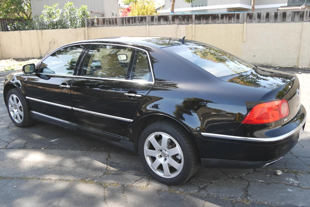 2004 Volkswagen Phaeton - Image 4 of 5