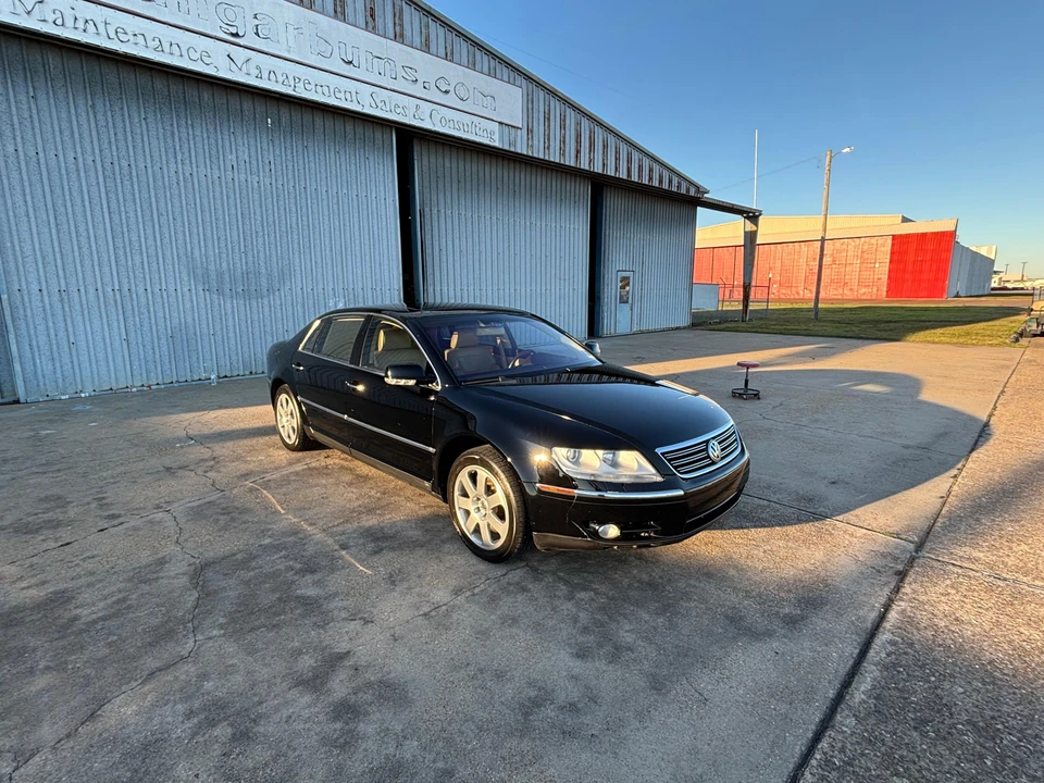 2004 Volkswagen Phaeton - Image 25 of 31