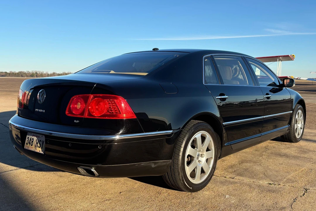 2004 Volkswagen Phaeton - Image 4 of 31
