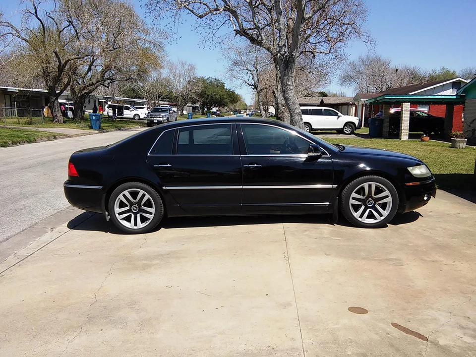 2004 Volkswagen Phaeton - Image 19 of 19
