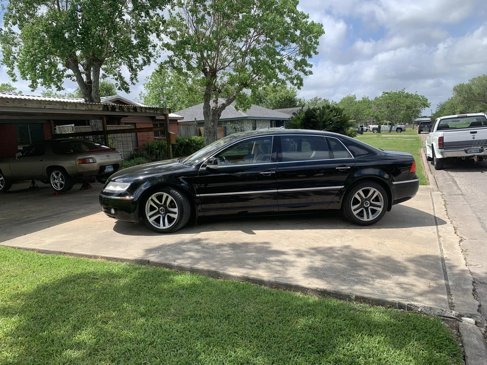 2004 Volkswagen Phaeton - Image 14 of 31