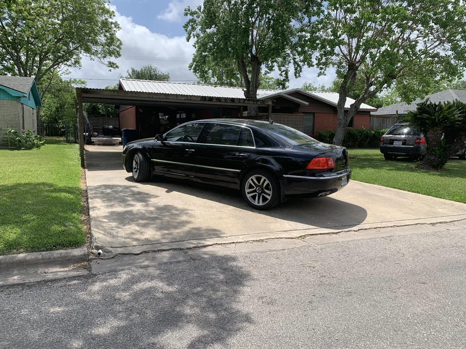 2004 Volkswagen Phaeton - Image 20 of 31