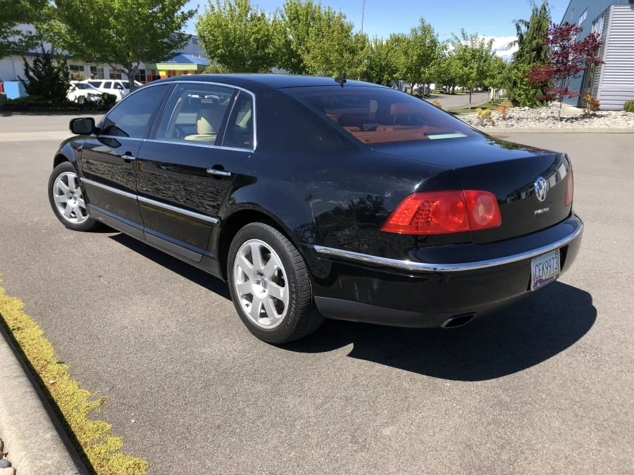 2004 Volkswagen Phaeton - Image 9 of 11