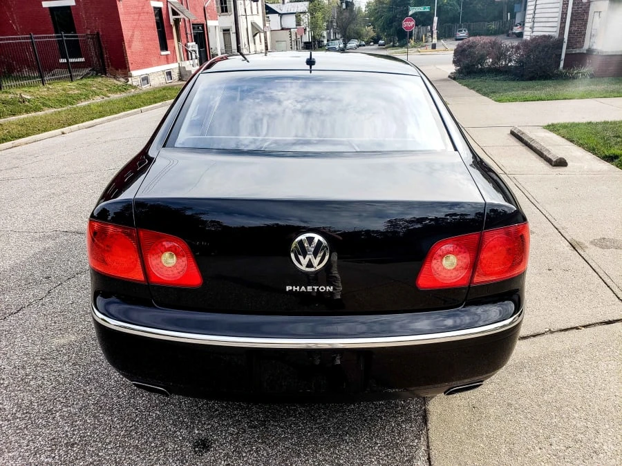 2004 Volkswagen Phaeton - Image 7 of 18
