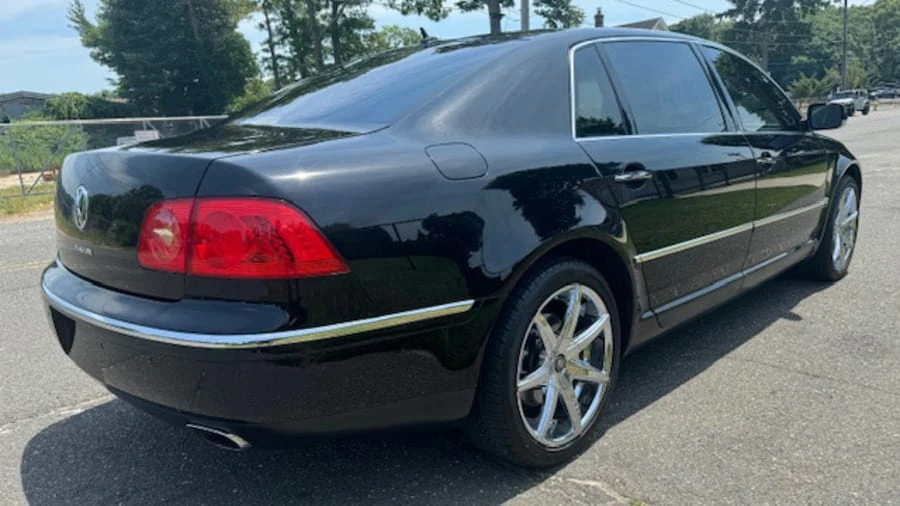2004 Volkswagen Phaeton - Image 8 of 28