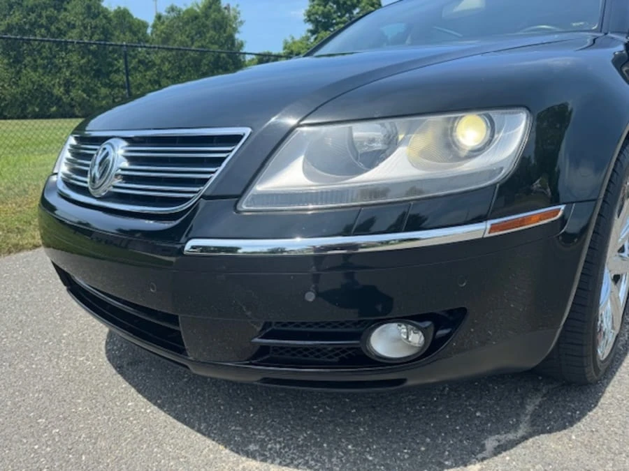 2004 Volkswagen Phaeton - Image 10 of 28
