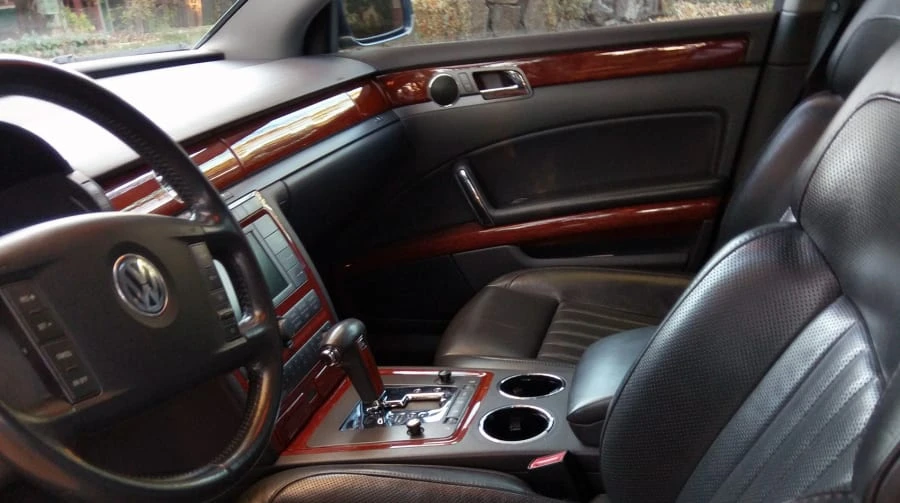 2004 Volkswagen Phaeton - Image 3 of 5