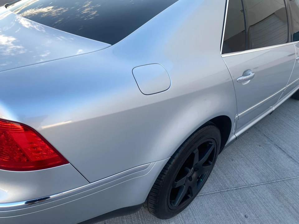 2004 Volkswagen Phaeton - Image 22 of 31