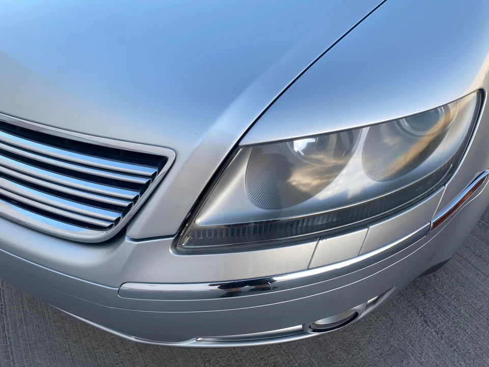 2004 Volkswagen Phaeton - Image 15 of 31