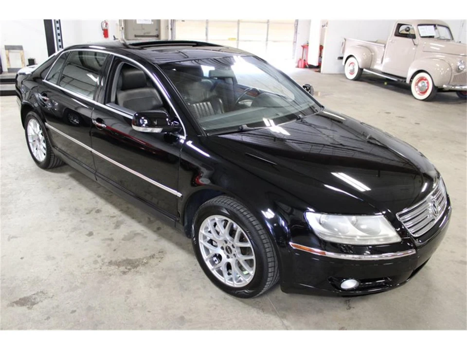 2004 Volkswagen Phaeton - Image 16 of 31