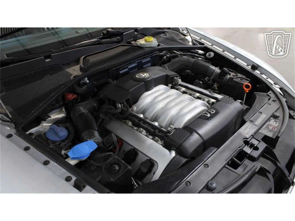 2004 Volkswagen Phaeton - Image 17 of 31