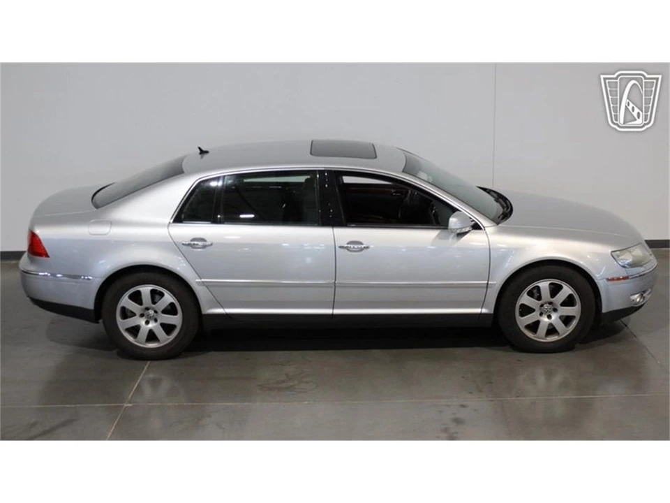 2004 Volkswagen Phaeton - Image 7 of 31
