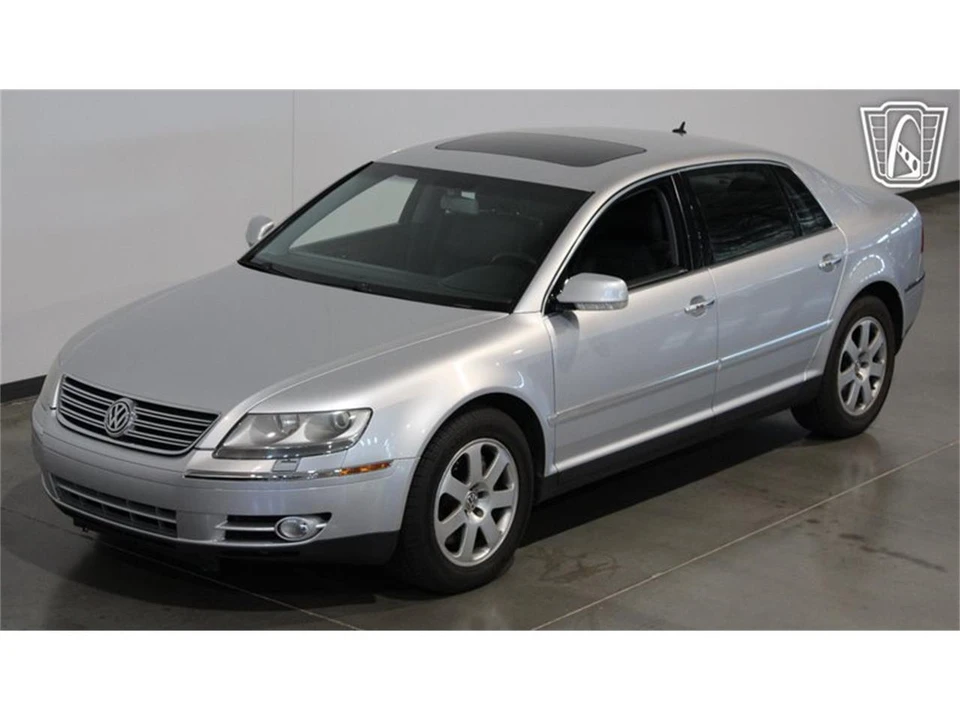 2004 Volkswagen Phaeton - Image 12 of 31