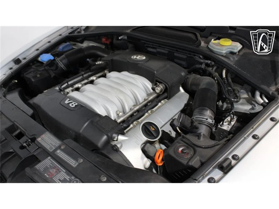 2004 Volkswagen Phaeton - Image 18 of 31
