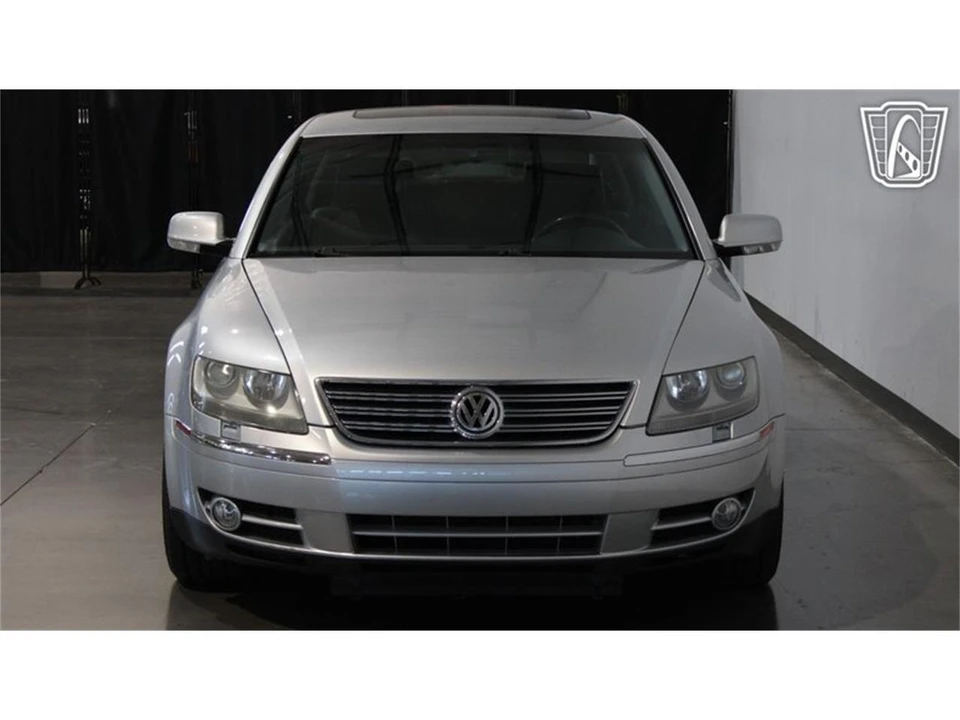 2004 Volkswagen Phaeton - Image 20 of 31