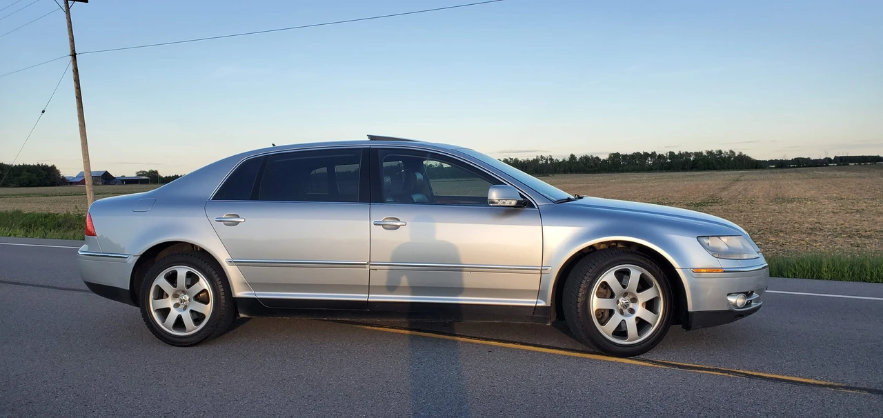 2004 Volkswagen Phaeton - Image 21 of 31