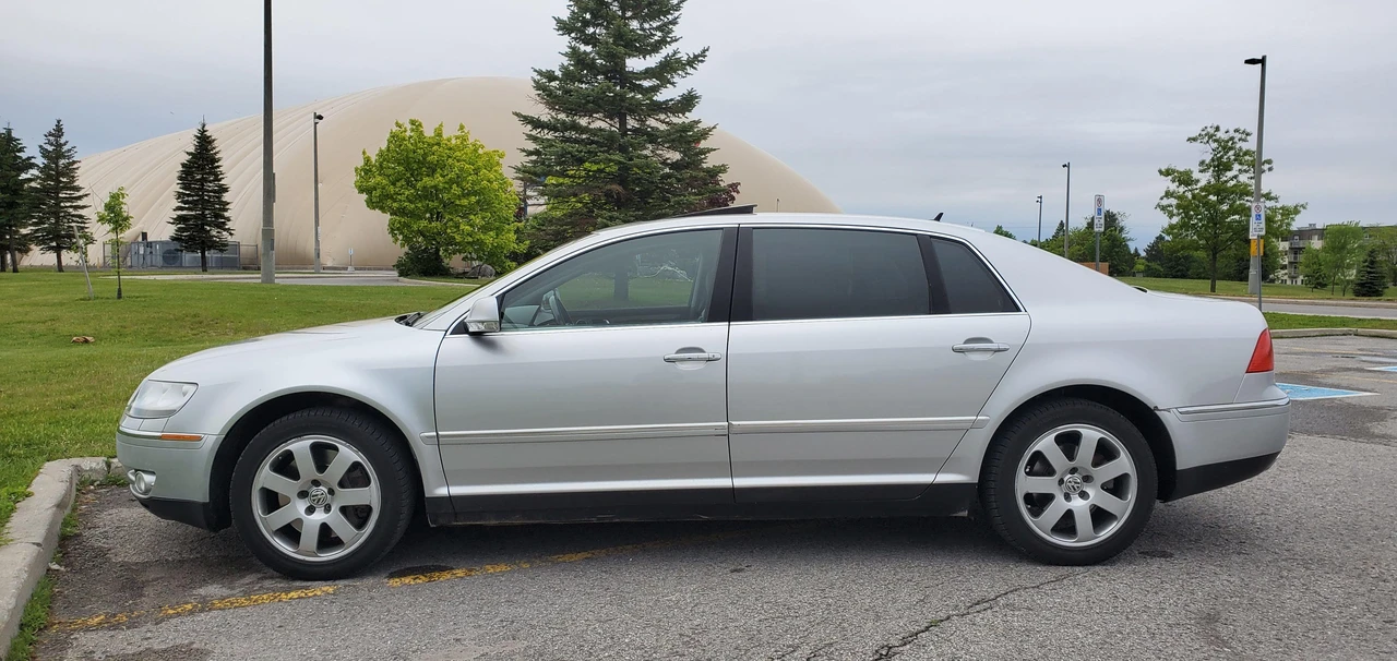 2004 Volkswagen Phaeton - Image 3 of 31