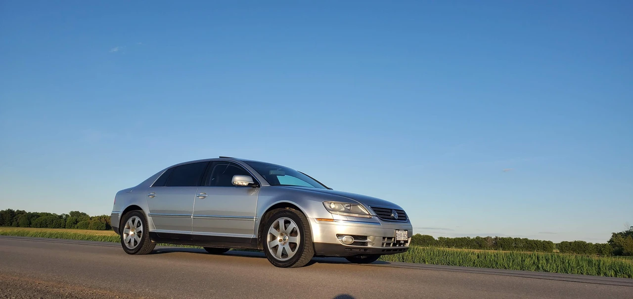 2004 Volkswagen Phaeton - Image 4 of 31