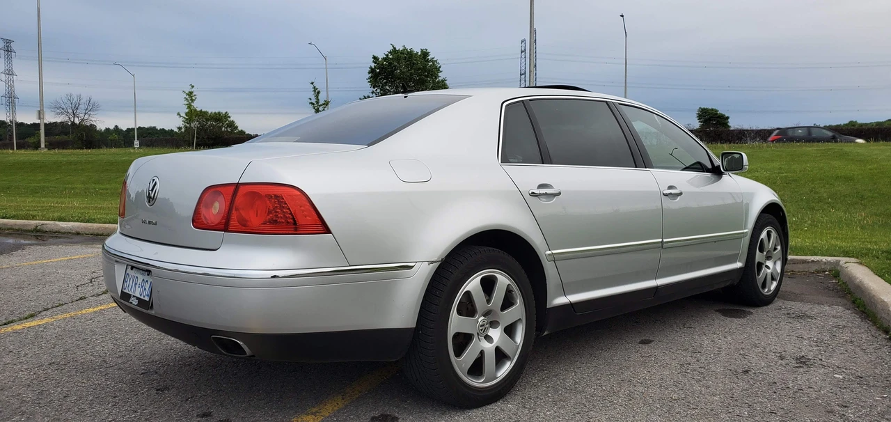 2004 Volkswagen Phaeton - Image 19 of 31