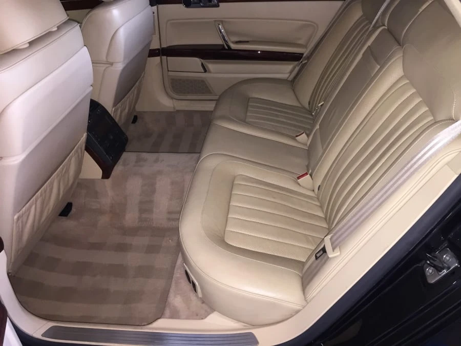2004 Volkswagen Phaeton - Image 6 of 12