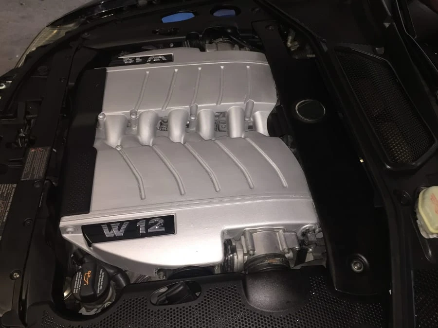 2004 Volkswagen Phaeton - Image 8 of 12