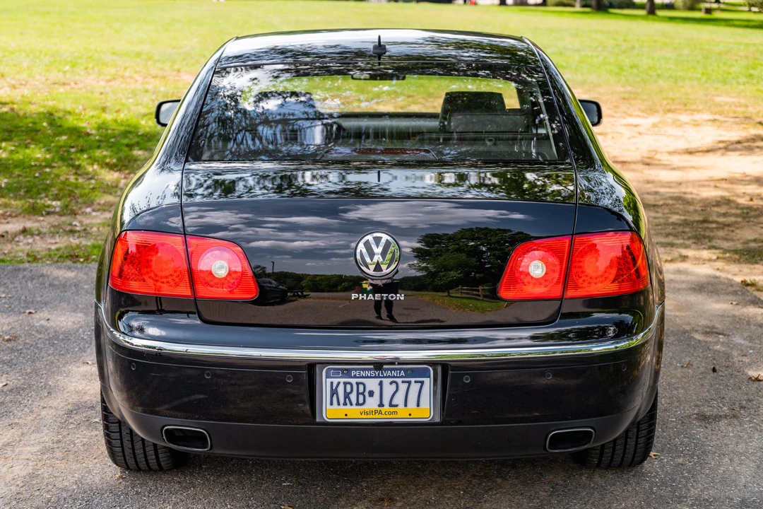 2004 Volkswagen Phaeton - Image 5 of 31