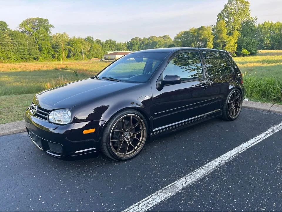 2004 Volkswagen R32 Mk4 - Image 3 of 21