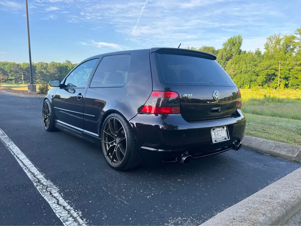 2004 Volkswagen R32 Mk4 - Image 5 of 21