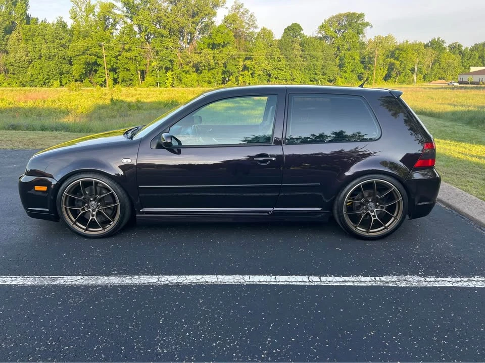 2004 Volkswagen R32 Mk4 - Image 4 of 21
