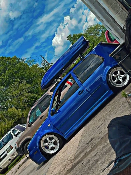 2004 Volkswagen R32 Mk4 - Image 16 of 18