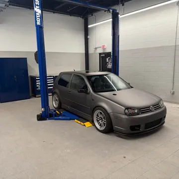 2004 Volkswagen R32