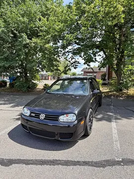 2004 Volkswagen R32 Hatchback 2D