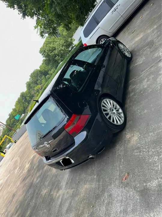 2004 Volkswagen R32 Mk4 - Image 4 of 16