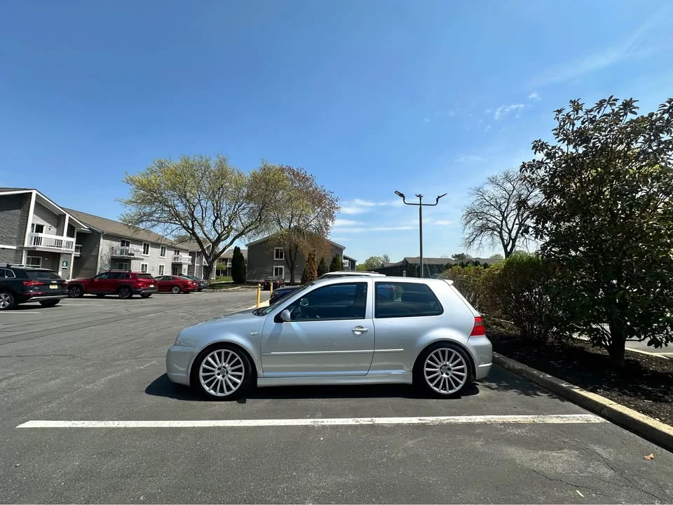 2004 Volkswagen R32 Mk4 - Image 3 of 15
