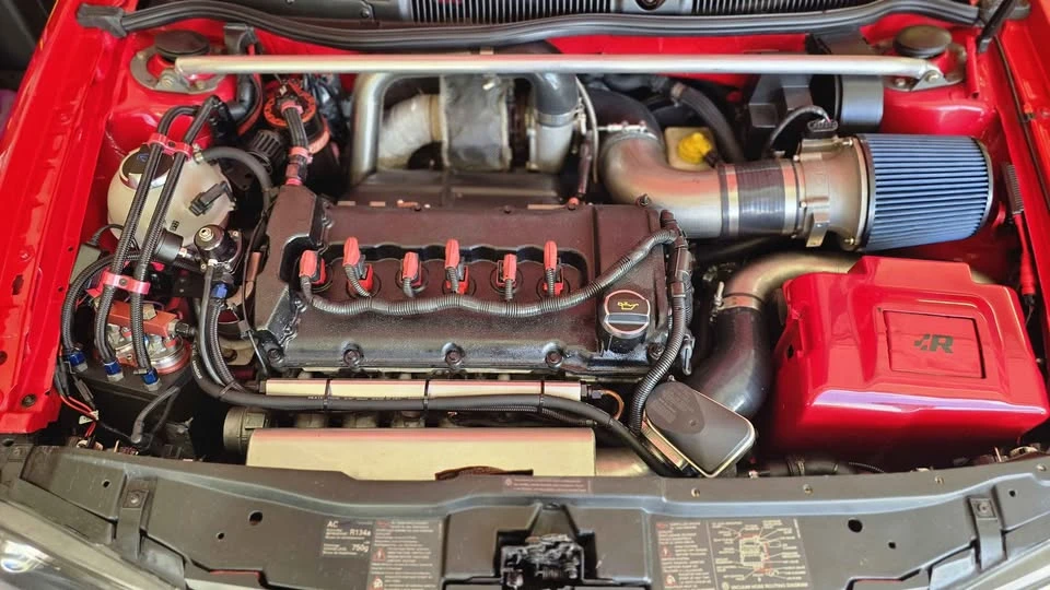 2004 Volkswagen R32 Mk4 - Image 15 of 20