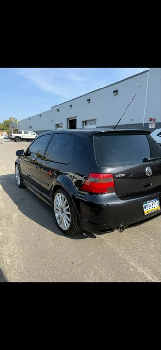 2004 Volkswagen R32 Mk4 - Image 8 of 14