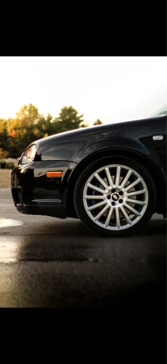 2004 Volkswagen R32 Mk4 - Image 2 of 14