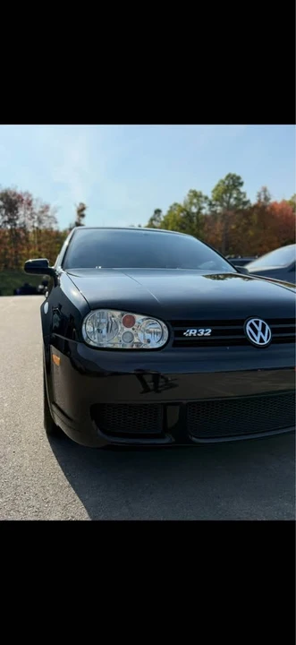 2004 Volkswagen R32 Mk4 - Image 10 of 14