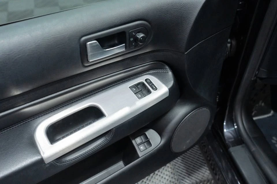 2004 Volkswagen R32 Mk4 - Image 19 of 20