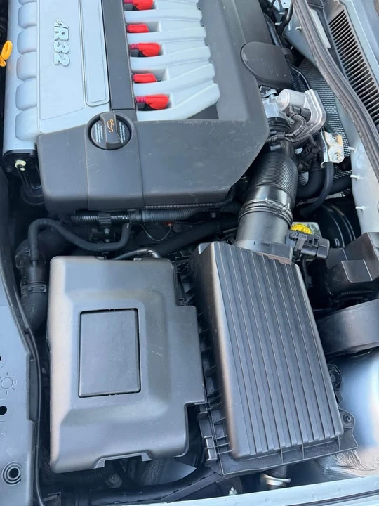 2004 Volkswagen R32 Mk4 - Image 7 of 8