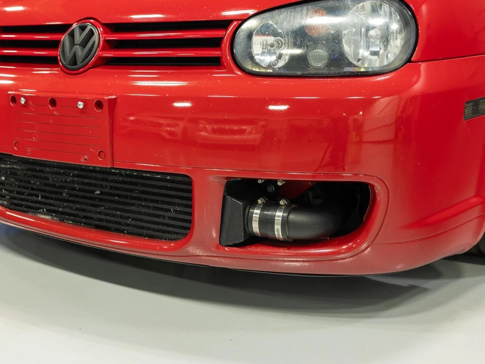 2004 Volkswagen R32 Mk4 - Image 10 of 21