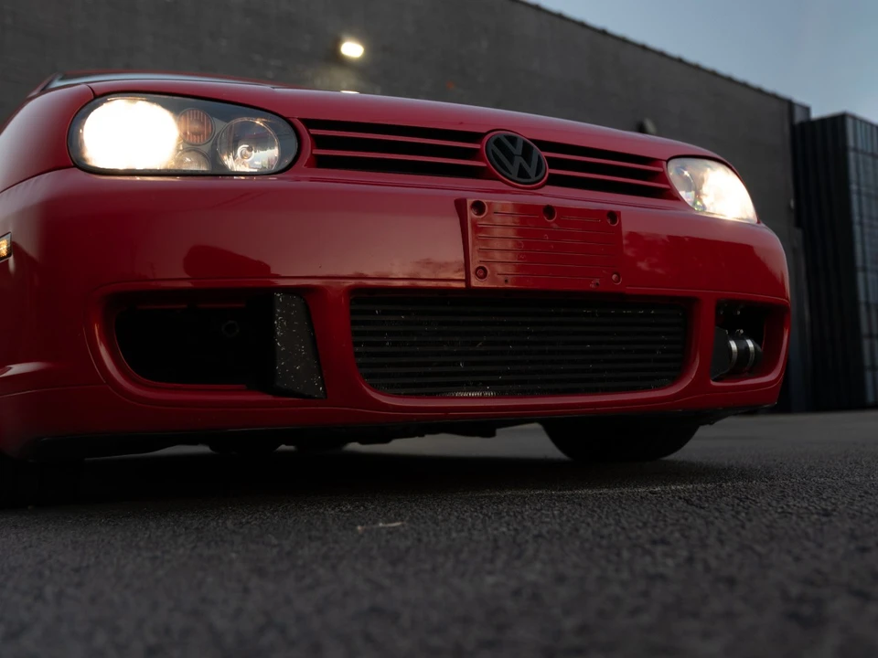 2004 Volkswagen R32 Mk4 - Image 8 of 21