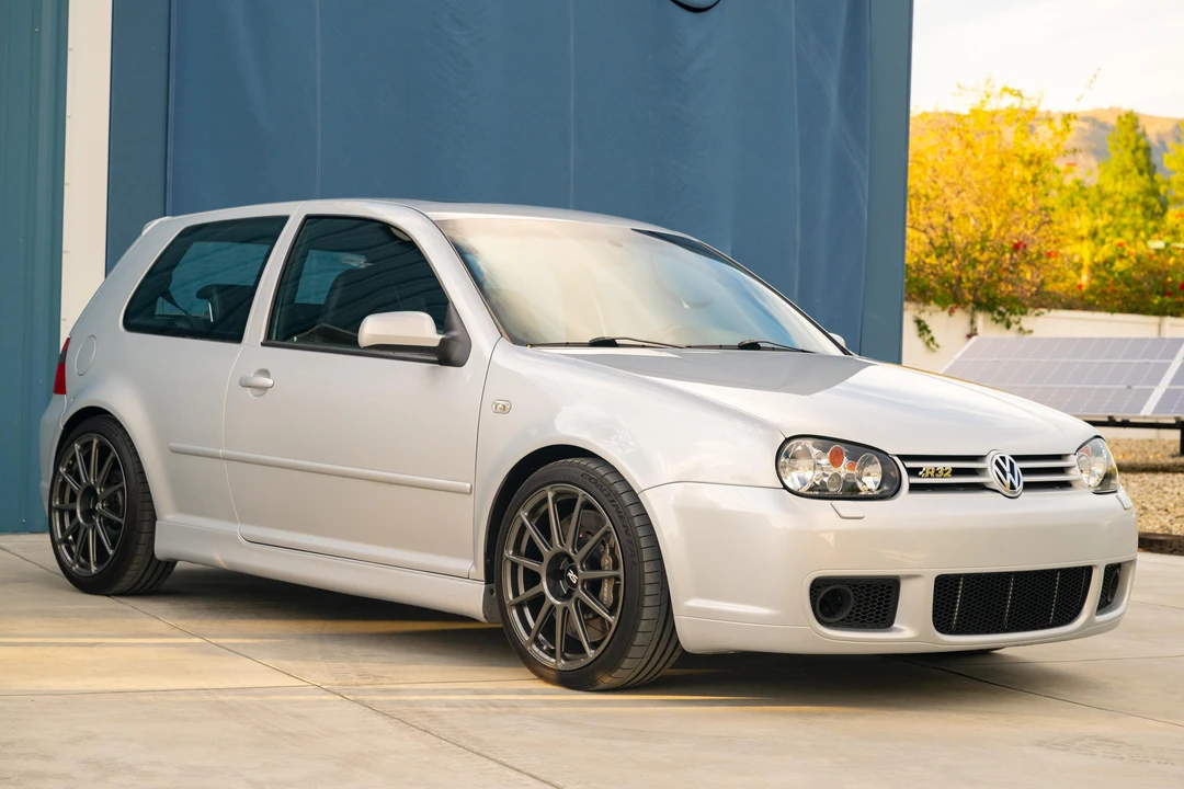 2004 Volkswagen R32 Mk4 - Image 18 of 31