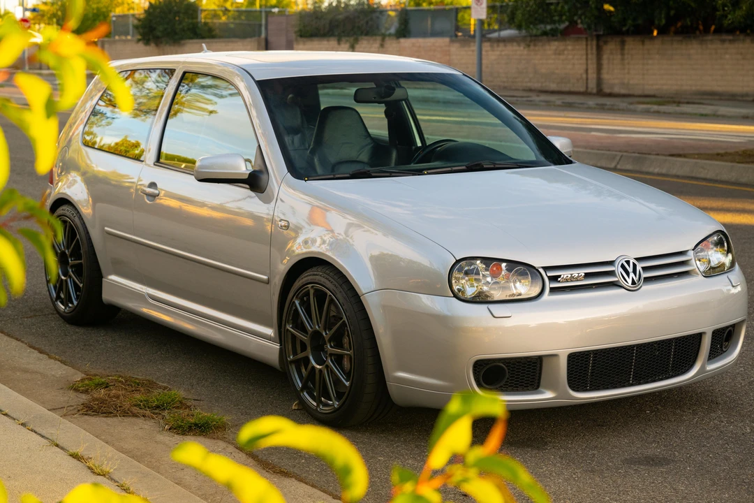 2004 Volkswagen R32 Mk4 - Image 21 of 31