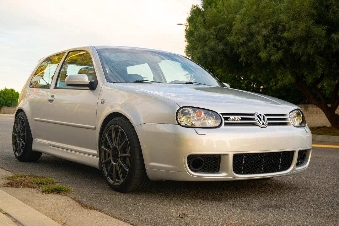 2004 Volkswagen R32 Mk4 - Image 19 of 31
