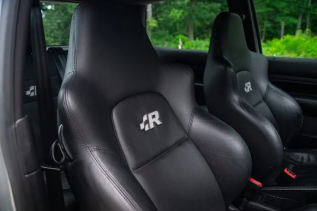 2004 Volkswagen R32 Mk4 - Image 4 of 7