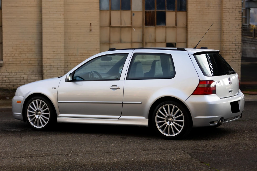 2004 Volkswagen R32 Mk4 - Image 9 of 31